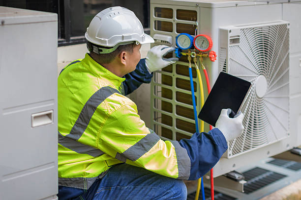 Professional Hvac technician working in Rockport, MA